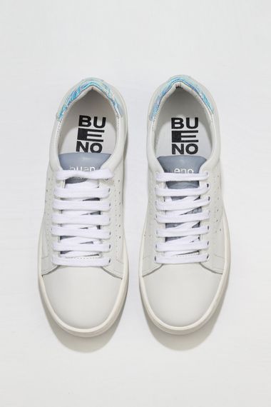 Жіноче повсякденне взуття Bueno Shoes 01WQ5005 з натуральної шкіри, на підборах 4 см, доступне у різних кольорах та розмірах 36-42 - фото 1