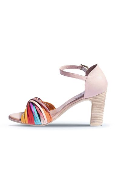 Жіночі туфлі на підборах Bueno 8 см з натуральної шкіри, доступні в різних кольорах та розмірах 35-41 - фото 3