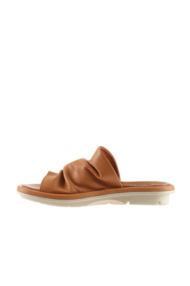 Жіночі шльопанці Bueno з гладкої шкіри, підошва 2 см, доступні в розмірах 36-40, кольори: рожева, бежева, чорна та коричнева шкіра - фото 4