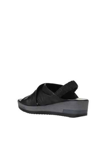 Bueno Shoes Kadın Dolgu Topuklu Sandalet 01WU5700 - fotoğraf 5