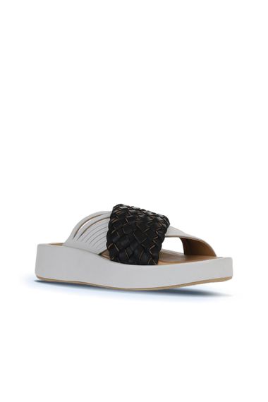 Bueno Shoes Kadın Dolgu Topuklu Terlik 01WU4624 - fotoğraf 3