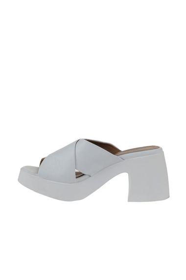 Bueno Shoes Kadın Dolgu Topuklu Terlik 01WY12201 - fotoğraf 4