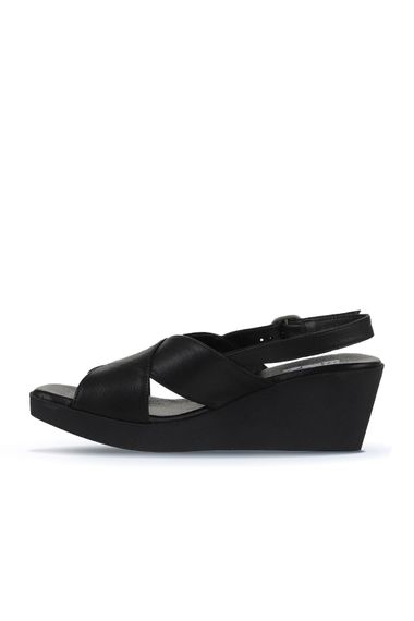 Bueno Shoes Kadın Dolgu Topuklu Sandalet 01WY2411 - fotoğraf 4