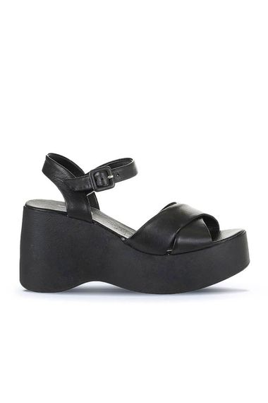Женские сандалии на танкетке Bueno Shoes, натуральная кожа, 8 см, доступные в разных размерах и цветах: серый, черный-оранжевый, белый, черный, темно-зеленый - фото 2