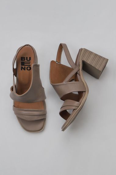 Bueno Shoes Kadın Topuklu Ayakkabı 01WY3705 - fotoğraf 1