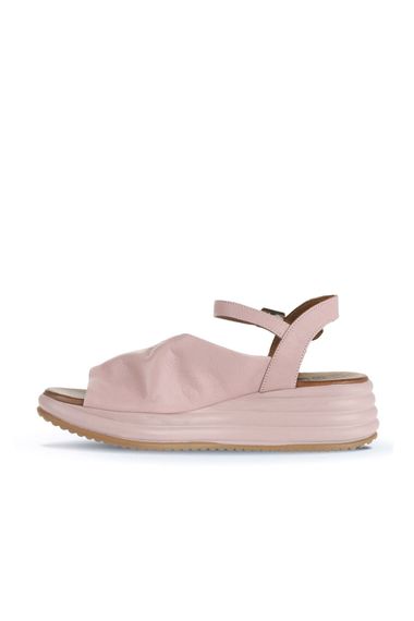 Bueno Shoes Kadın Dolgu Topuklu Sandalet 01WA2402 - fotoğraf 3
