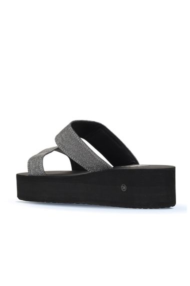 Bueno Shoes Kadın Dolgu Topuklu Terlik 26WT752550 - fotoğraf 4