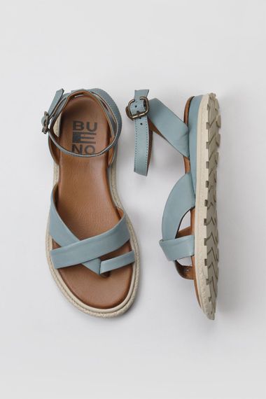 Сандалі Bueno Shoes жіночі, з відкритими пальцями, шкіряні, 1 см підбори, різні кольори та розміри 36-41 - фото 1