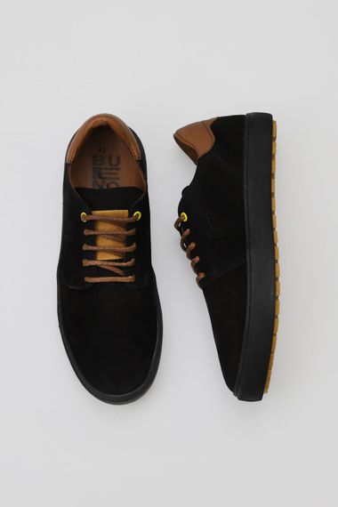 Мужская спортивная обувь Bueno 01MV10100, натуральная кожа, высота каблука 3 см, доступные размеры 40-45, цвета: серый, хаки, табачный, черный - фото 1