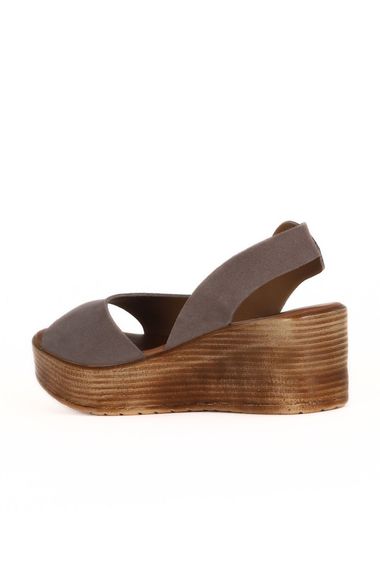 Bueno Shoes Kadın Dolgu Topuklu Sandalet 01WA4702 - fotoğraf 4