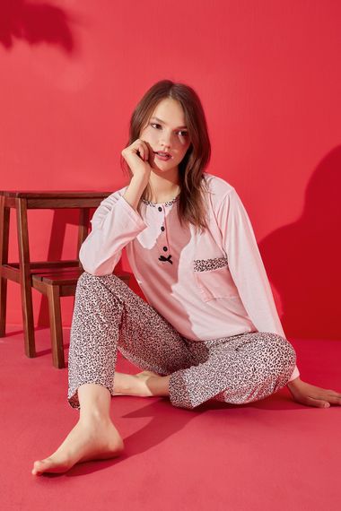 Dreamy Pamuklu Uzun Kollu Leopar Desenli Düğmeli Yaka Pijama Takımı