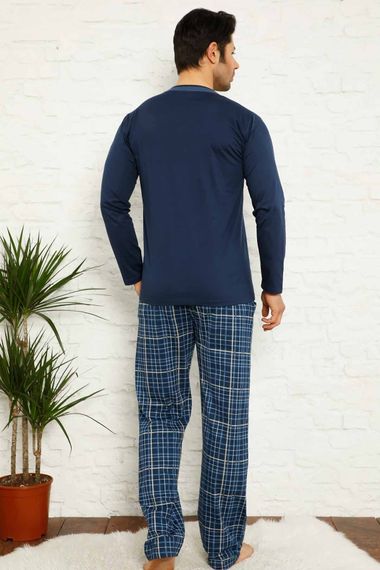 Dreamy Plaid Short Sleeve V-Neck Men's Pajama Set with Pocket - photo 3