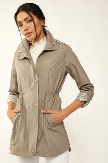 Women's Beige Pocket Detailed, Gathered Waist, Lined Trench Coat HZL22W-BD156691 - photo 4