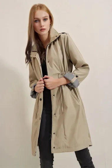 Women's Beige Pocket Detailed, Gathered Waist, Lined Long Trench Coat HZL23W-BD158081 - photo 2