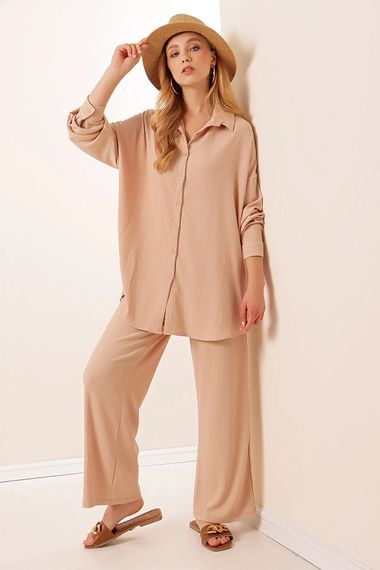 Hazelin Women's Beige Oversize Bottom-Top Double Knitted Suit HZL23W-BD158581 - photo 2