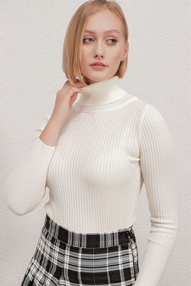 Women's Ecru Turtleneck Corded Knitwear Turtleneck Sweater HZL22W-BD1445001 - photo 4