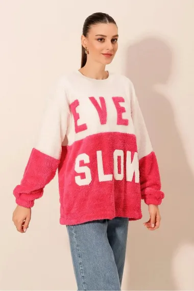 Kadın Fuşya Beyaz Blok EVER SLOW Baskılı Rahat Peluş Sweatshirt HZL23W-BD1554781 - fotoğraf 4