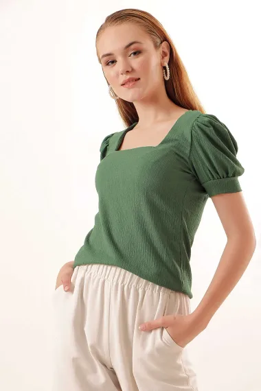 Kadın Zümrüt Yeşil Kare Yaka Örme Bluz HZL22W-BD104091 - photo 4