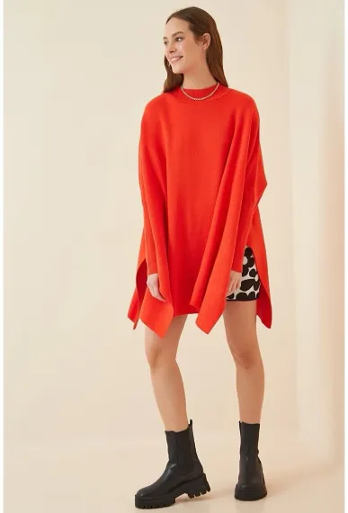 سترة تريكو بونشو كبيرة الحجم باللون الأحمر HZL23W-BD1100761 للنساء - صورة 1