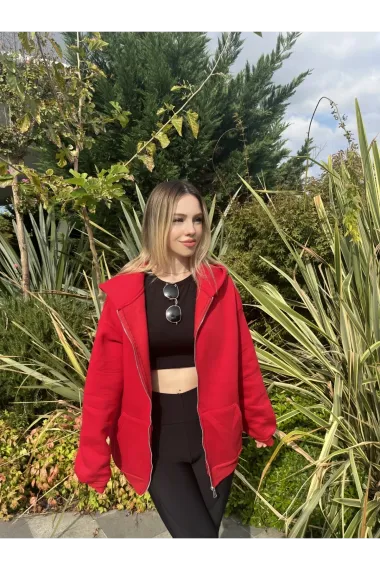 Женский красный худи с капюшоном и молнией, оверсайз, с карманами, внутренний флис, 95% хлопок, 5% лайкра, размеры 36-42 - фото 3