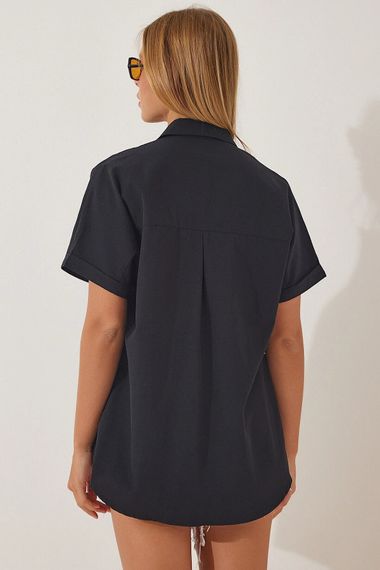 Kadın Siyah Oversize Uzun Kısa Kollu Basic Poplin Gömlek HZL22S-BD1201201 - fotoğraf 3