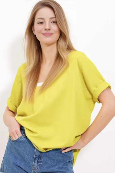 Kadın Fıstık Yeşil Polo Yaka Geniş Kesim Örme Bluz HZL24S-BD104861 - photo 2