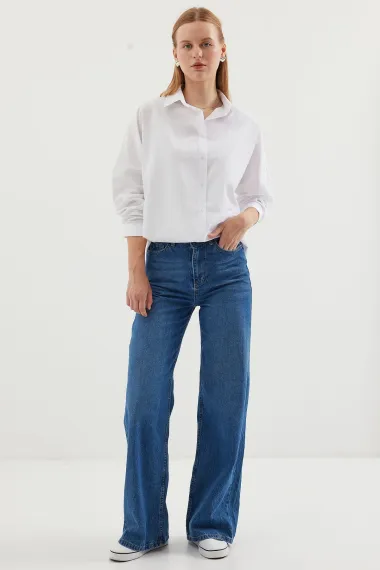 Kadın Beyaz Oversize Uzun Basic Gömlek HZL22W-BD139001 - fotoğraf 4