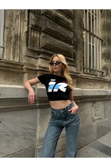 Женская обрезная блуза Racing Babe с принтом, черная, органический хлопок, короткие рукава, размеры 34-40 - фото 4