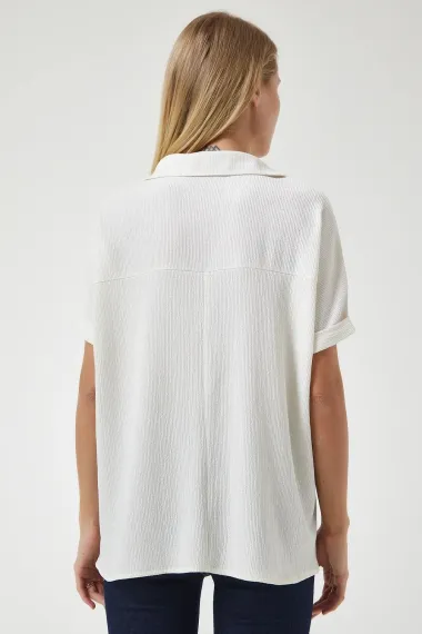 Женская блуза экрю с воротником-поло, широкий крой, вязаная, состав: 93% полиэстер, 7% лайкра, размеры 36-44 - фото 5