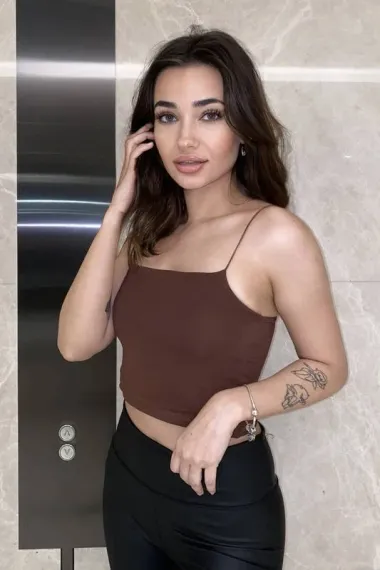 Женский коричневый вязаный бюстгальтер на бретельках, 95% полиэстер, 5% лайкра, размер S, длина 40 см, обхват груди 70 см - фото 3