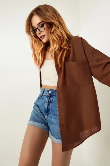 Kadın Kahverengi Tek Cepli Oversize Keten Ayrobin Gömlek HZL24S-BD1201531 - фото 3