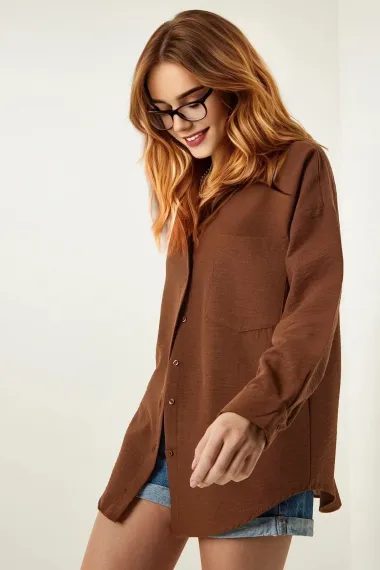 Kadın Kahverengi Tek Cepli Oversize Keten Ayrobin Gömlek HZL24S-BD1201531 - фото 4