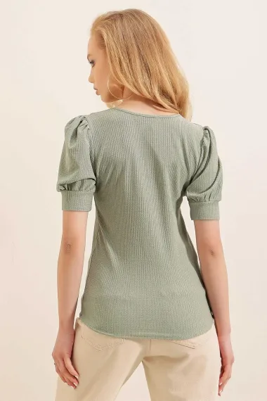 Блуза жінка з квадратним вирізом кольору шавлії, в'язана, 93% поліестер, 7% лайкра, розміри 34-46 - фото 3