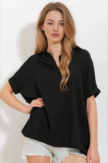 Kadın Siyah Polo Yaka Geniş Kesim Örme Bluz HZL24S-BD104861 - fotoğraf 1