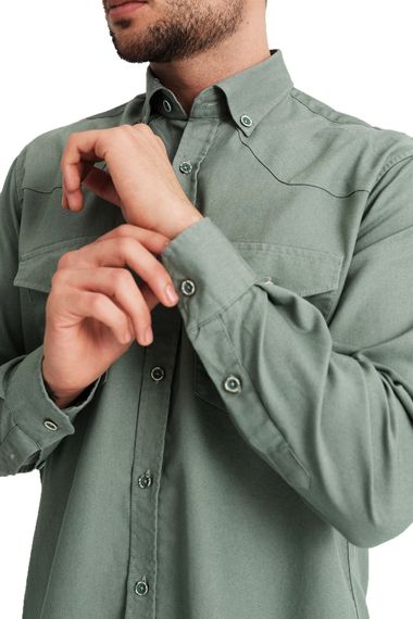Мужская зеленая габардиновая джинсовая рубашка Varetta с двумя карманами Lewis Model - фото 4
