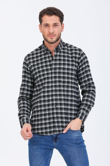 Varetta Men's Black Checkered Classic Cut Collar Buttoned Winter Shirt - photo 1