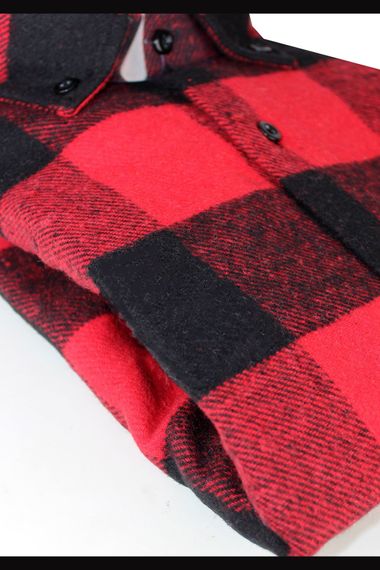 Varetta Men's Red Thick Winter Pocketed Lumberjack Shirt - photo 3