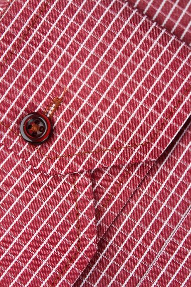 Men's Red Classic Cut Plaid Collar Buttoned Single Pocket Long Sleeve Shirt - photo 2