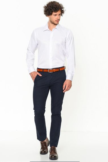 Erkek Beyaz Düz Slim Fit Uzun Kol Gömlek - fotoğraf 3