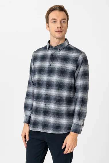 Рубашка с квадратным узором и классическим воротником, 50% хлопок и 50% полиэстер, стиль бизнес-кэжуал, доступна в черном цвете и разных размерах - фото 2