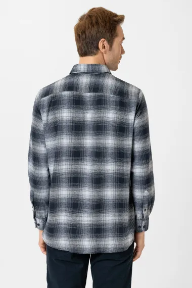 Рубашка с квадратным узором и классическим воротником, 50% хлопок и 50% полиэстер, стиль бизнес-кэжуал, доступна в черном цвете и разных размерах - фото 4