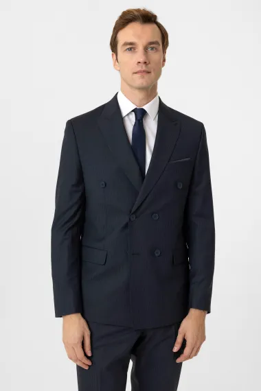 Узкий костюм с узором, поливискоза, шесть пуговиц, накладные карманы, острый воротник, цвет: темно-синий, размер: 48-56 - фото 4