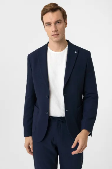 Узкий костюм с узором, классическая форма, 63% ПЭ, 33% вискоза, 4% ЭА, цвет темно-синий, размеры 48-56, карманы встраиваемые, воротник моно - фото 2