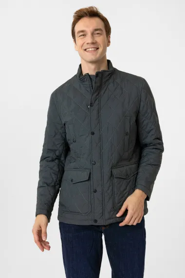 Узкая куртка из стеганого материала, 100% полиэстер, модель с воротником, цвет: хаки, размеры: 52-58 - фото 2