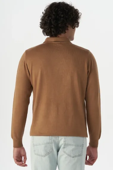 Регулярный пуловер с воротником-поло, армированная ткань, 90% акрил, 10% шерсть, цвет бежевый, размеры XL, L, M, XXL - фото 2
