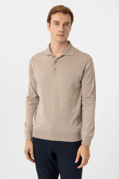 تيشيرت بولو ياقه عادي مصنوع من القطن، 90% أكريليك و10% صوف، متوفر بلون بيج وأحجام XL، L، M، XXL - صورة 2