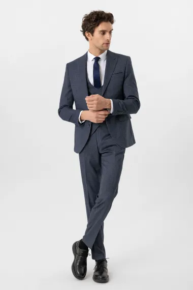 بدلة رسمية مزودة بستر مميزة بقصة نحيفة، مصنوعة من قماش بولي-فيزون، بأحجام متعددة ولون كحلي - صورة 2