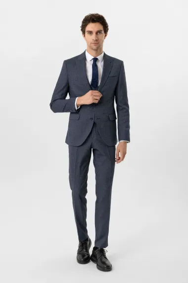 بدلة رسمية مزودة بستر مميزة بقصة نحيفة، مصنوعة من قماش بولي-فيزون، بأحجام متعددة ولون كحلي - صورة 1