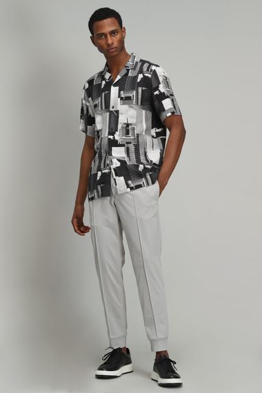 قميص Veron الرجالي الذكي Resort Fit باللون الأسود - صورة 4