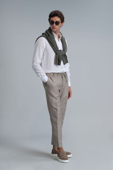 Мужская основная рубашка Comfort Fit белого цвета - фото 4